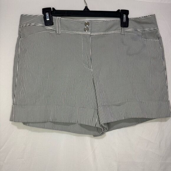 White House Black Market Striped Women's Shorts Size 14 - Picture 1 of 7